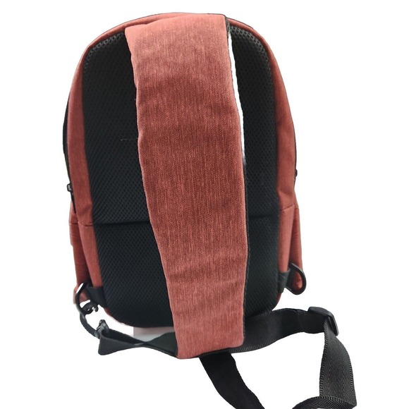 Fitkicks Latitude‎ Active Lifestyle Sling Bag Backpack Red - Picture 3 of 9